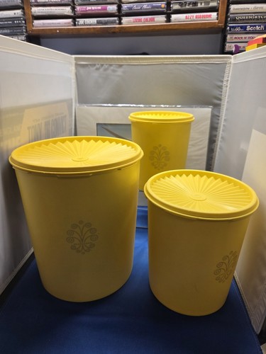 Vintage tupperware set 3 - tupperware,